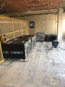 Désamiantage installation extracteurs d'air Maison du BTP Reims
